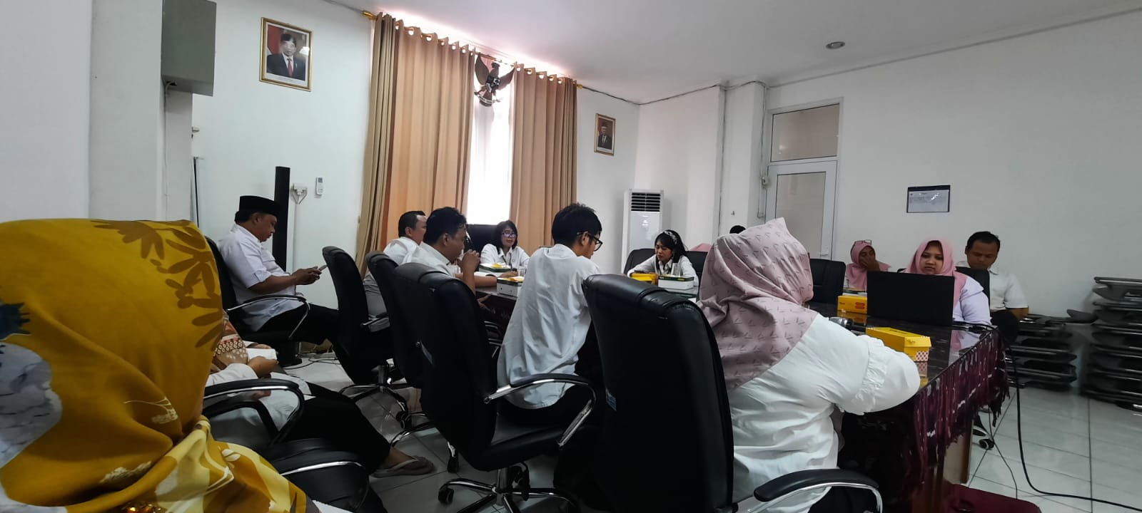 DISKOMINFO Kota Semarang Hadiri Rapat Koordinasi Pengisian Evaluasi Pengarusutamaan Gender 2024